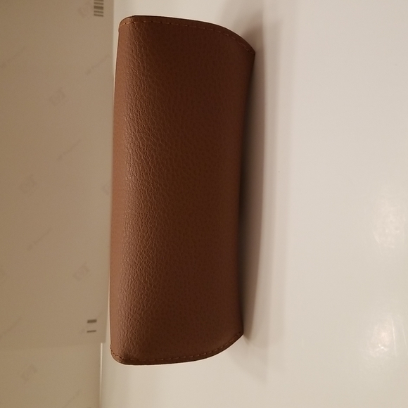Ray-Ban Sunglass Case - Picture 4 of 5